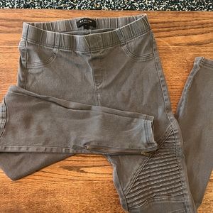 Boutique Ankle Jeggings